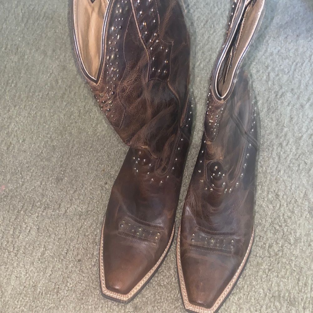 WOMEN'S
Style No. 10006850
RHINESTONE COWGIRL